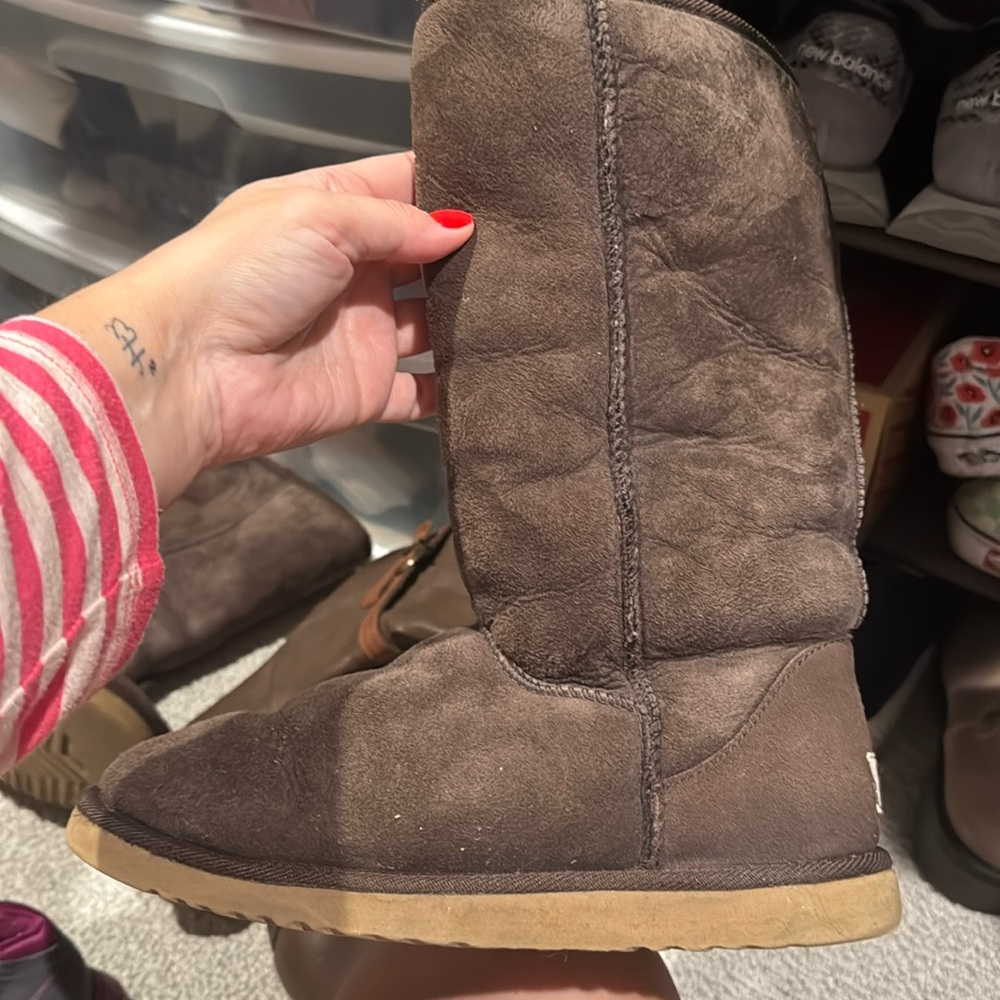Tall Uggs size 8